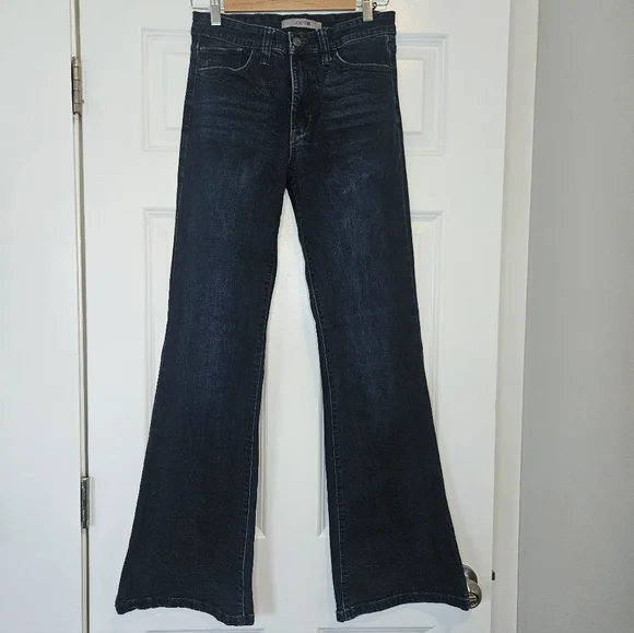 Joe's Flare Mid Rise Dark Stretch Veles Jeans 28 / 6 - Picture 3 of 7